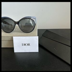 Dior Black Sparkle Cat-Eye Sunglasses – Never Worn